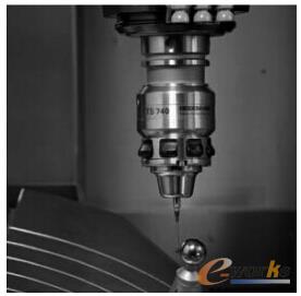 數控系統智能加工功能在大型精密模具制造中的應用