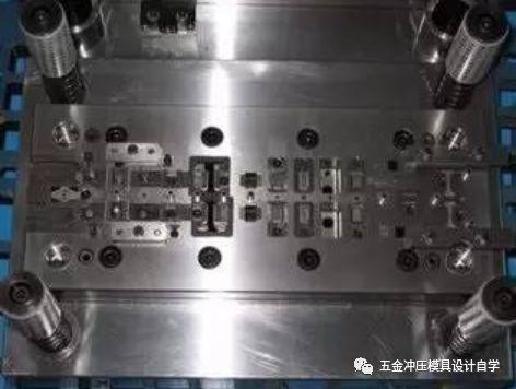 做好沖壓模具的九個(gè)設(shè)計(jì)核心點(diǎn),值得收藏